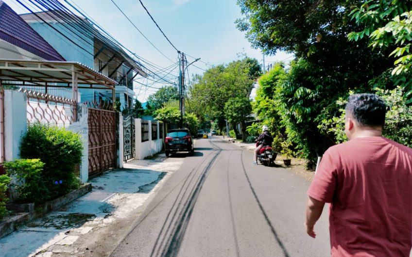 Dijual Rumah di Jalan Panglima Polim Jakarta Selatan