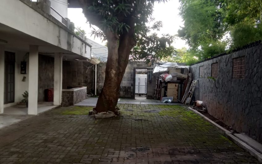 Di Jual Rumah Tua Hitung Tanah di Bangka Mampang Prapatan Jakarta Selatan